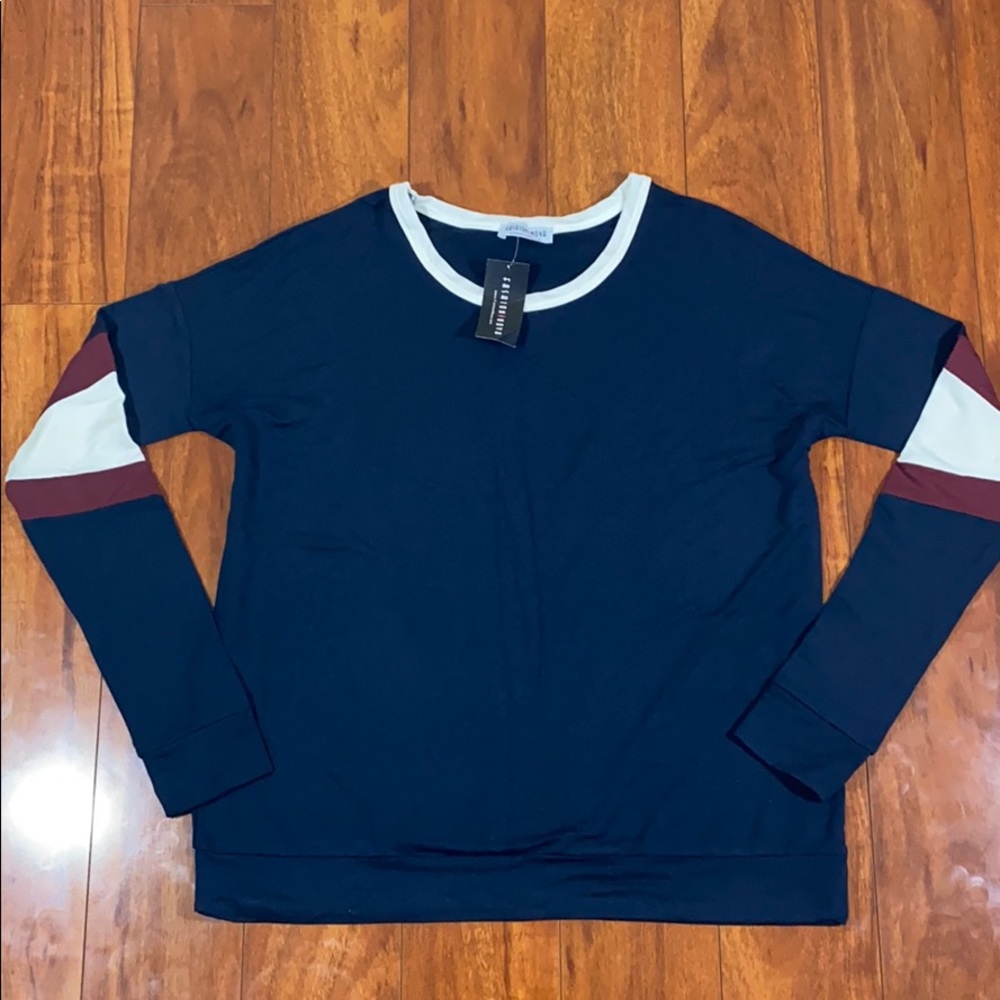 Long sleeve top